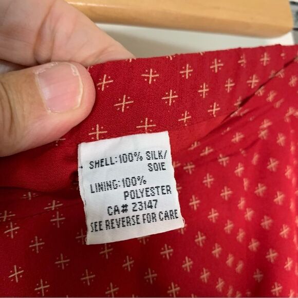 Talbots 2 Pcs Silk Pant & Tank Set Size 10P Red and Gold - Picture 6 of 10